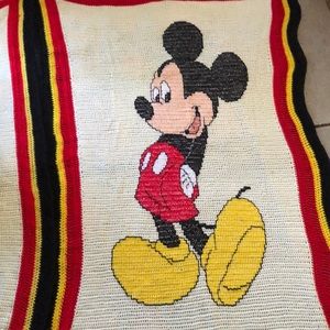 Crochet Mikey blanket/throw